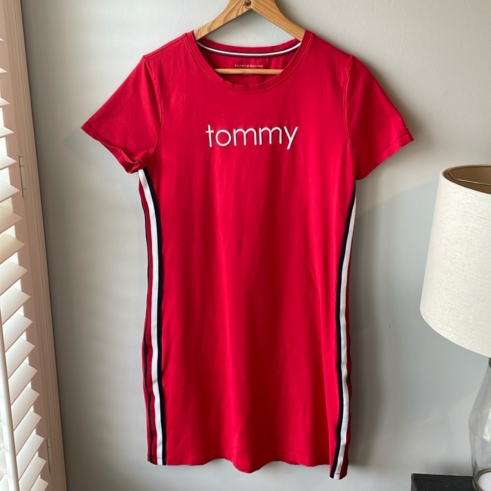 TOMMY Tommy Hilfiger Red Tee Shirt‎ Dress